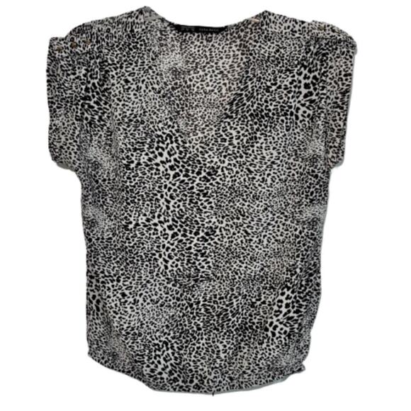 Zara Top Blouse Black & White Animal Print V-Neck Studded Short Sleeve Top Small - Picture 1 of 9